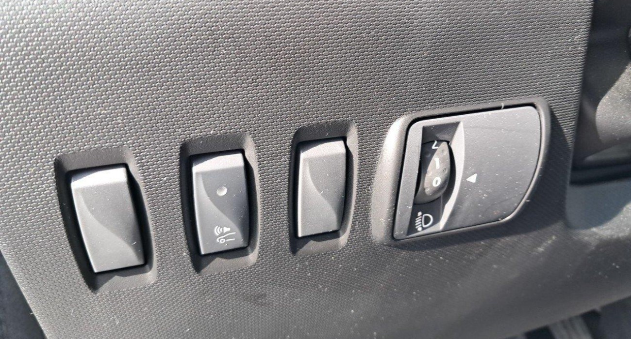 Renault TWINGO Twingo III E-Tech Equilibre 14