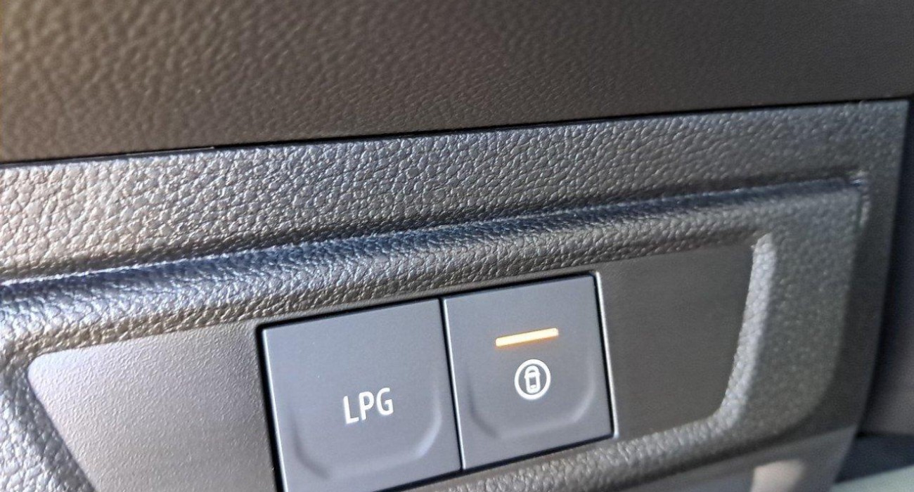 Dacia JOGGER ECO-G 100 7 places GSR2 Extreme + 15