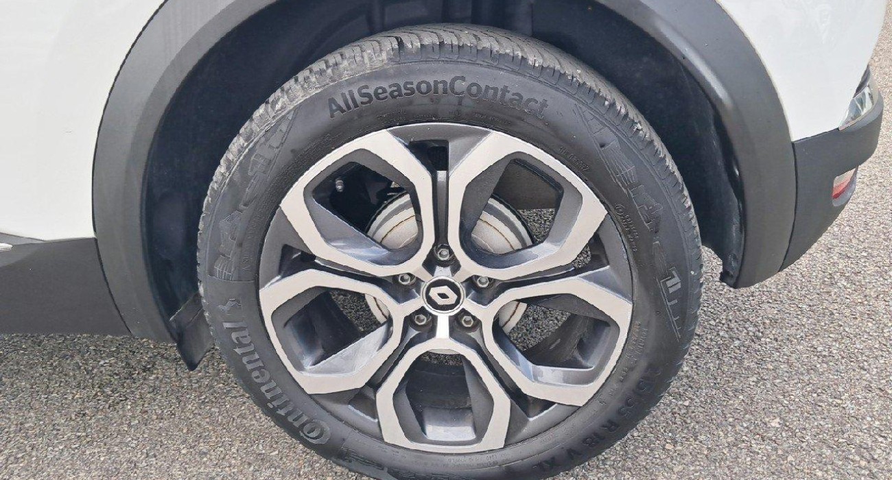 Renault CAPTUR TCe 90 - 21 Intens 13