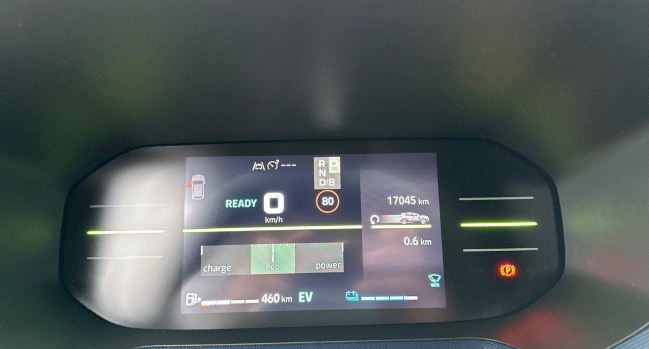 Dacia DUSTER Hybrid 140 Journey 6