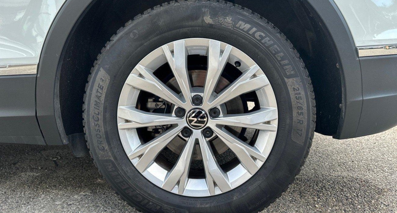 Volkswagen TIGUAN Tiguan 2.0 TDI 150ch DSG7 Life Business 13