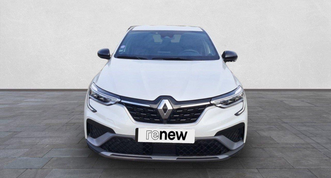 Renault ARKANA E-Tech 145 - 21B R.S. Line 4