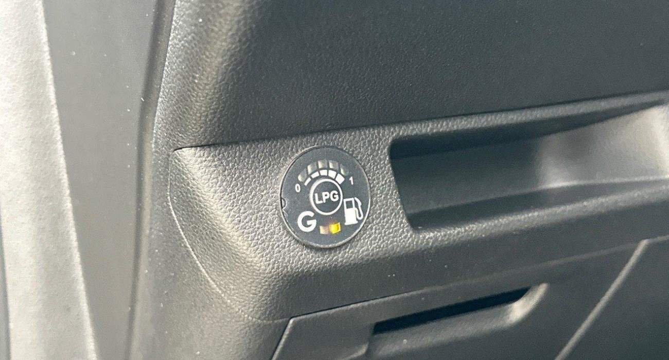 Renault CLIO Clio TCe 100 GPL - 21N Intens 15