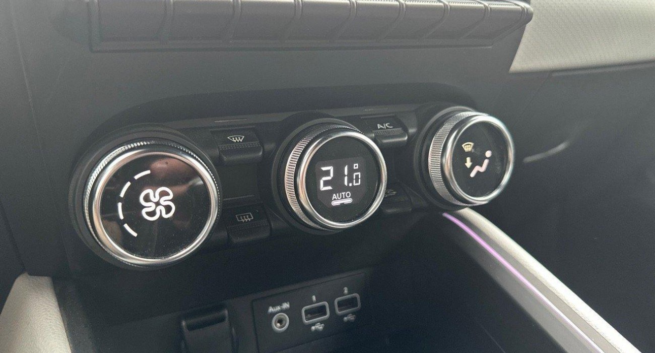 Renault CLIO Clio TCe 100 GPL - 21N Intens 7