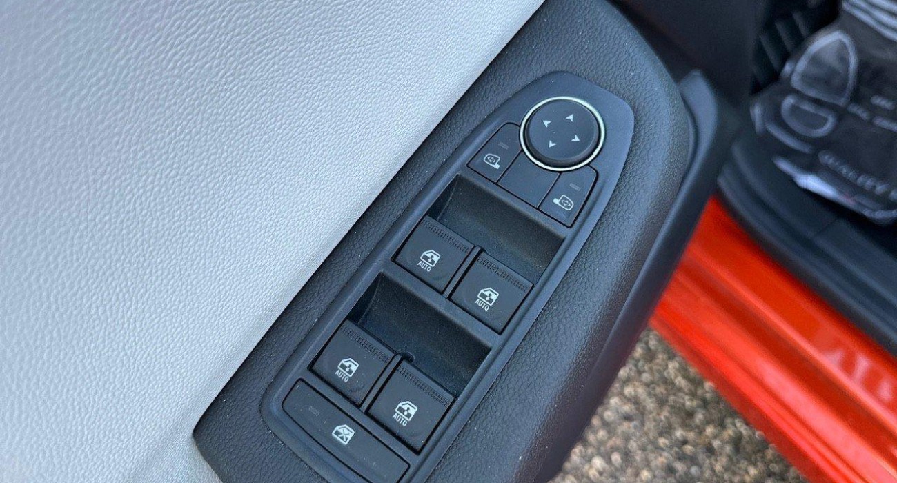 Renault CLIO Clio TCe 90 - 21N Intens 14