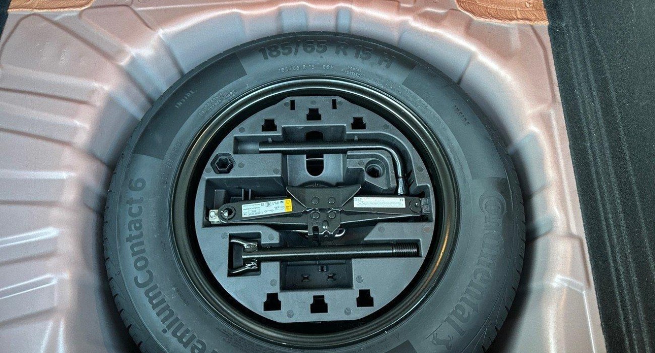 Renault CLIO Clio TCe 90 - 21N Intens 7