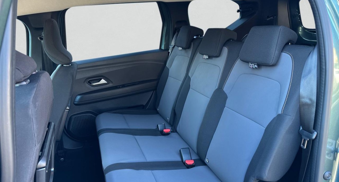 Dacia JOGGER Hybrid 140 7 places GSR2 Extreme 11