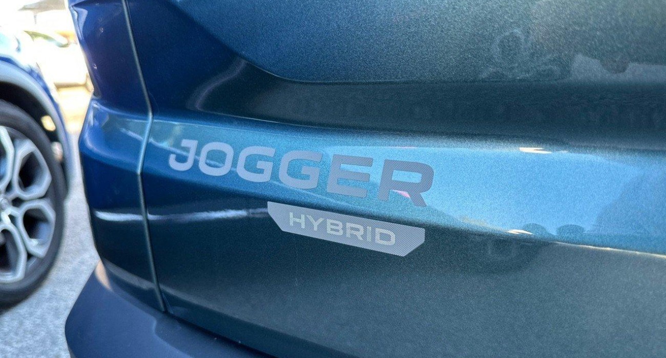 Dacia JOGGER Hybrid 140 7 places GSR2 Extreme 15