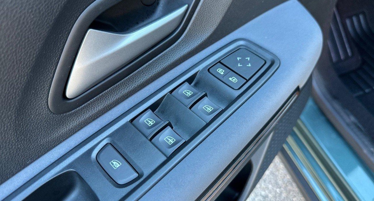 Dacia JOGGER Hybrid 140 7 places GSR2 Extreme 9