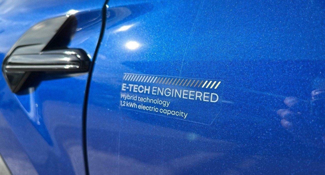 Renault CAPTUR E-Tech full hybrid 145 Engineered 15