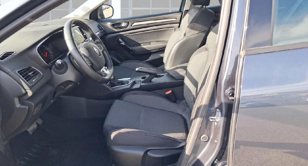 Renault MEGANE Megane IV Berline Blue dCi 115 EDC Evolution 10