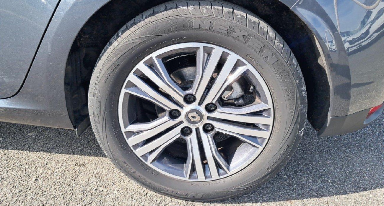 Renault MEGANE Megane IV Berline Blue dCi 115 EDC Evolution 13