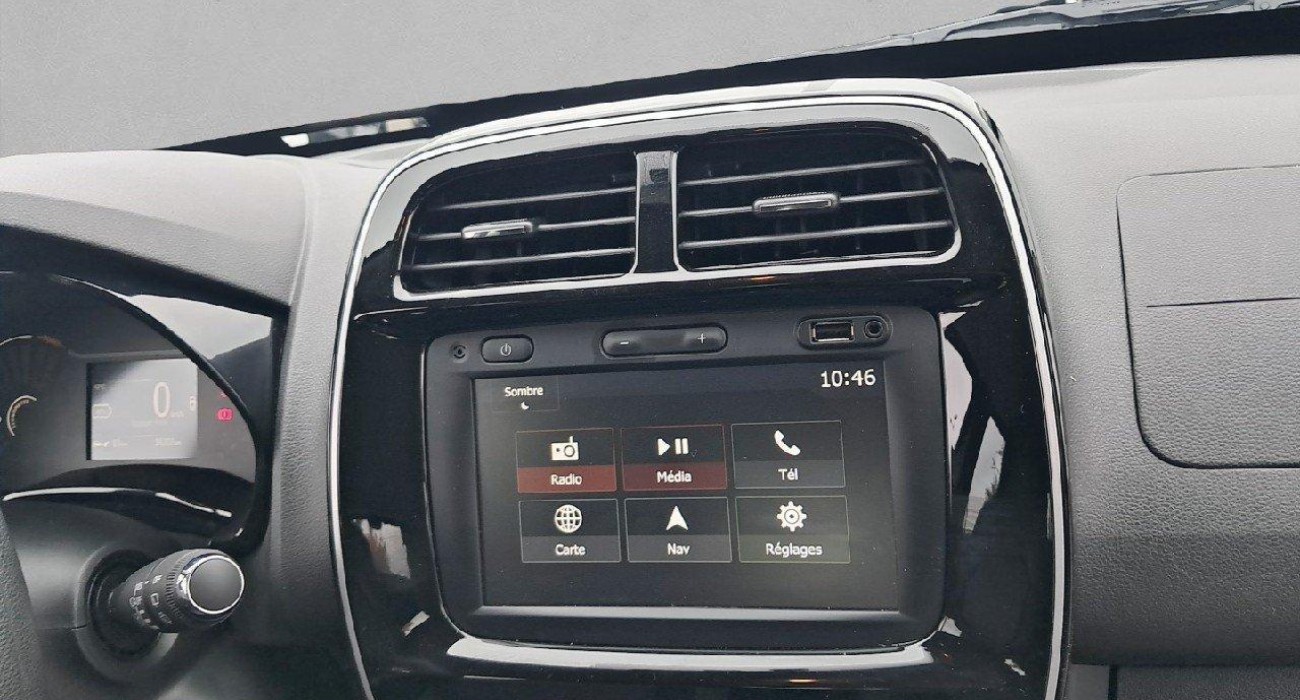 Dacia SPRING Expression 8