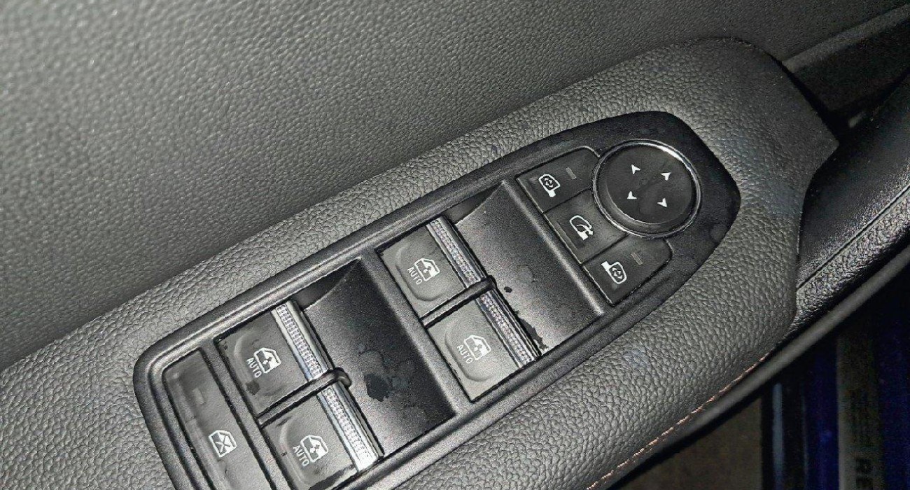 Renault CAPTUR E-Tech full hybrid 145 Iconic 9