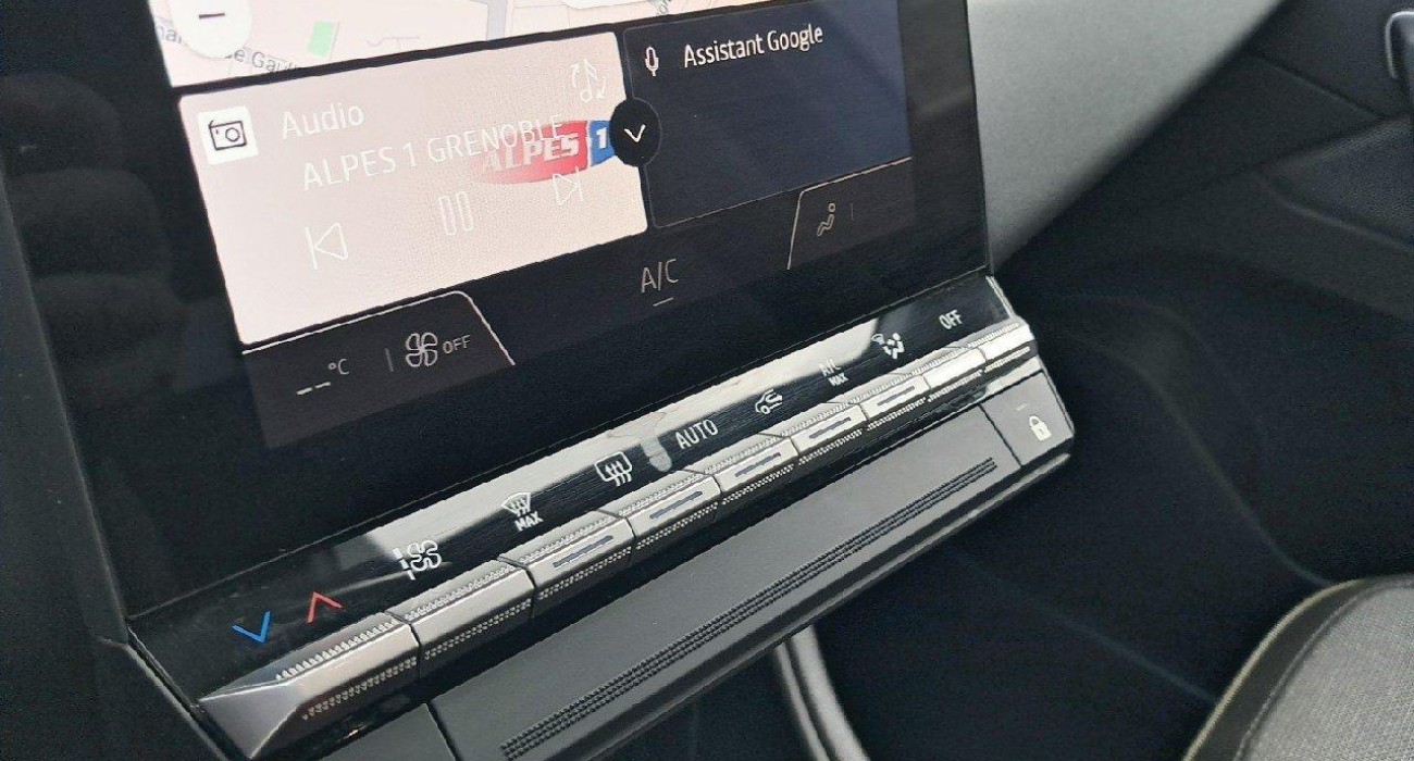 Renault CAPTUR E-Tech full hybrid 145 ch Techno 7