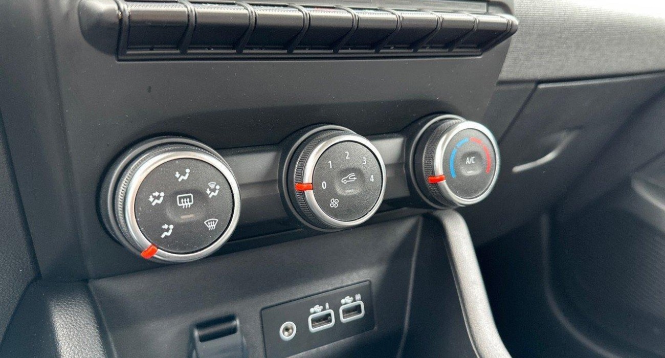 Renault CLIO Clio TCe 90 Evolution 7