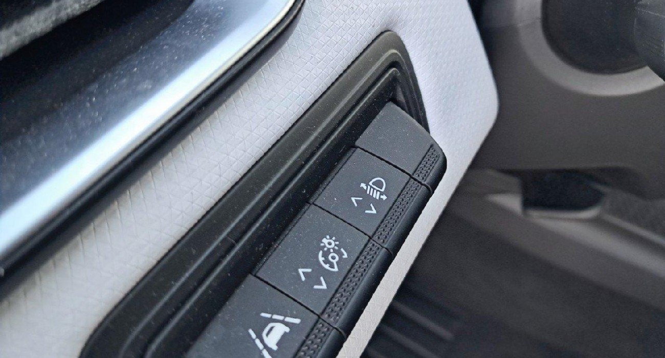 Renault CLIO Clio E-Tech 140 Intens 14