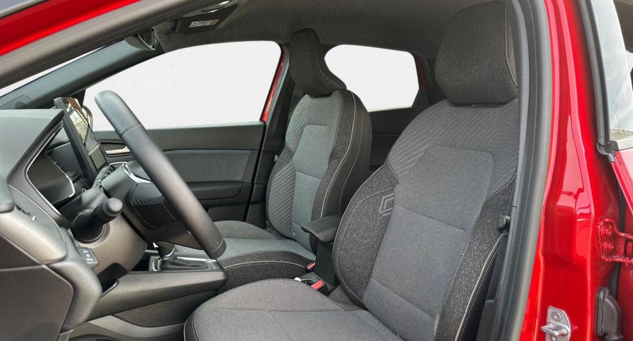 Renault CAPTUR E-Tech full hybrid 145 ch Techno 10