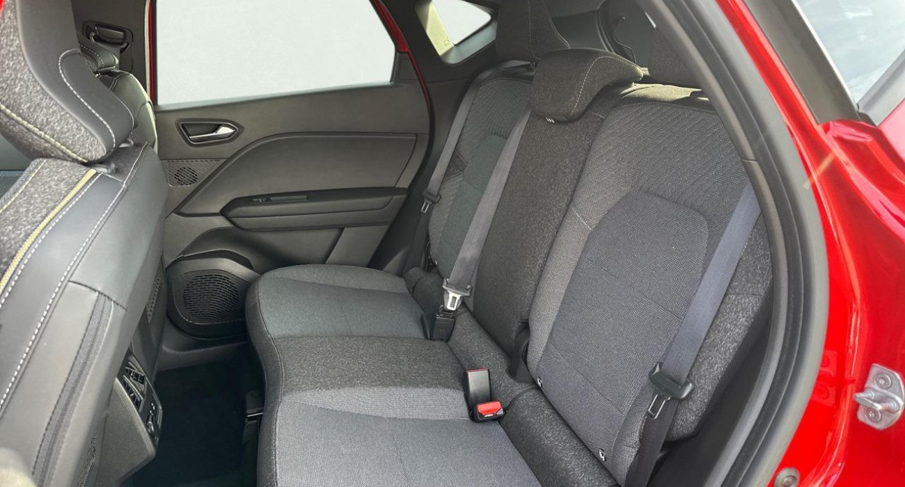 Renault CAPTUR E-Tech full hybrid 145 ch Techno 11