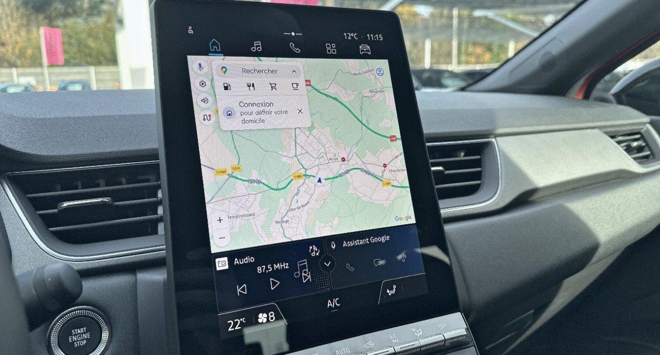 Renault CAPTUR E-Tech full hybrid 145 ch Techno 8