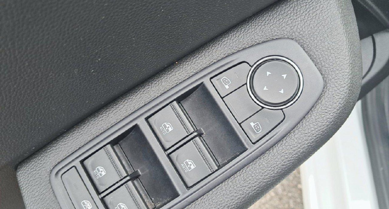 Renault CLIO Clio Blue dCi 100 Evolution 9