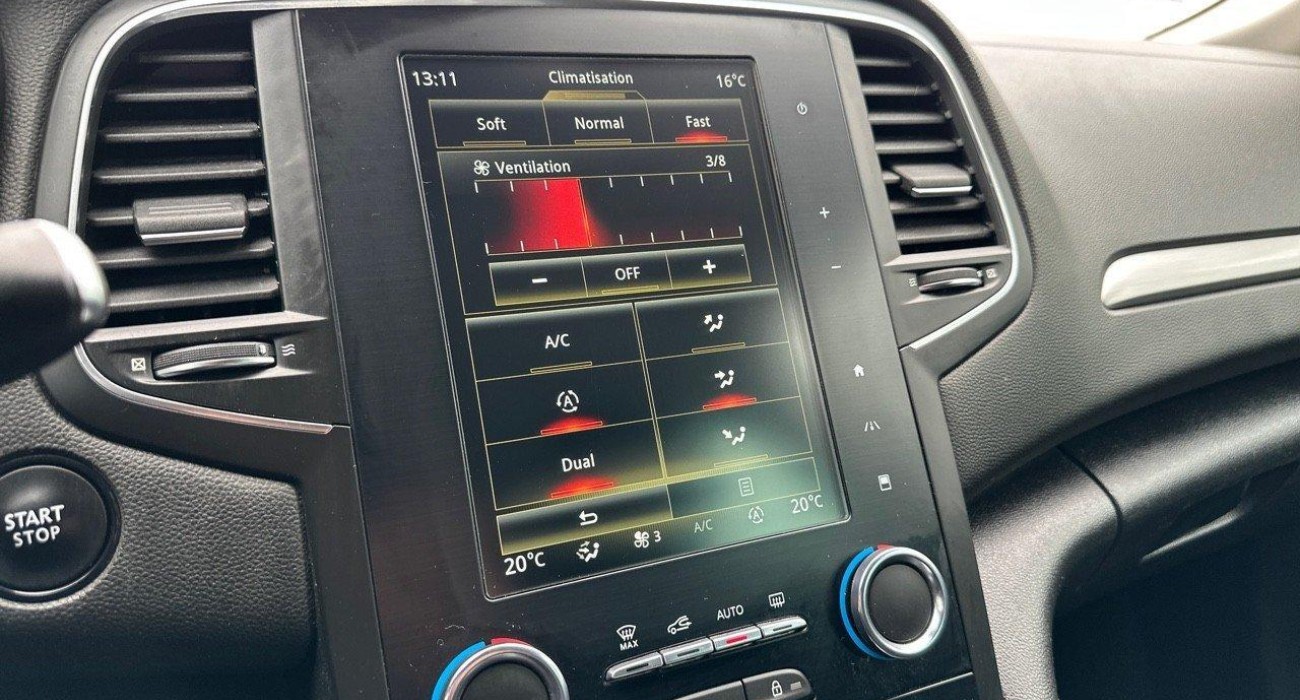 Renault MEGANE Mégane IV Berline Blue dCi 115 EDC Intens 7