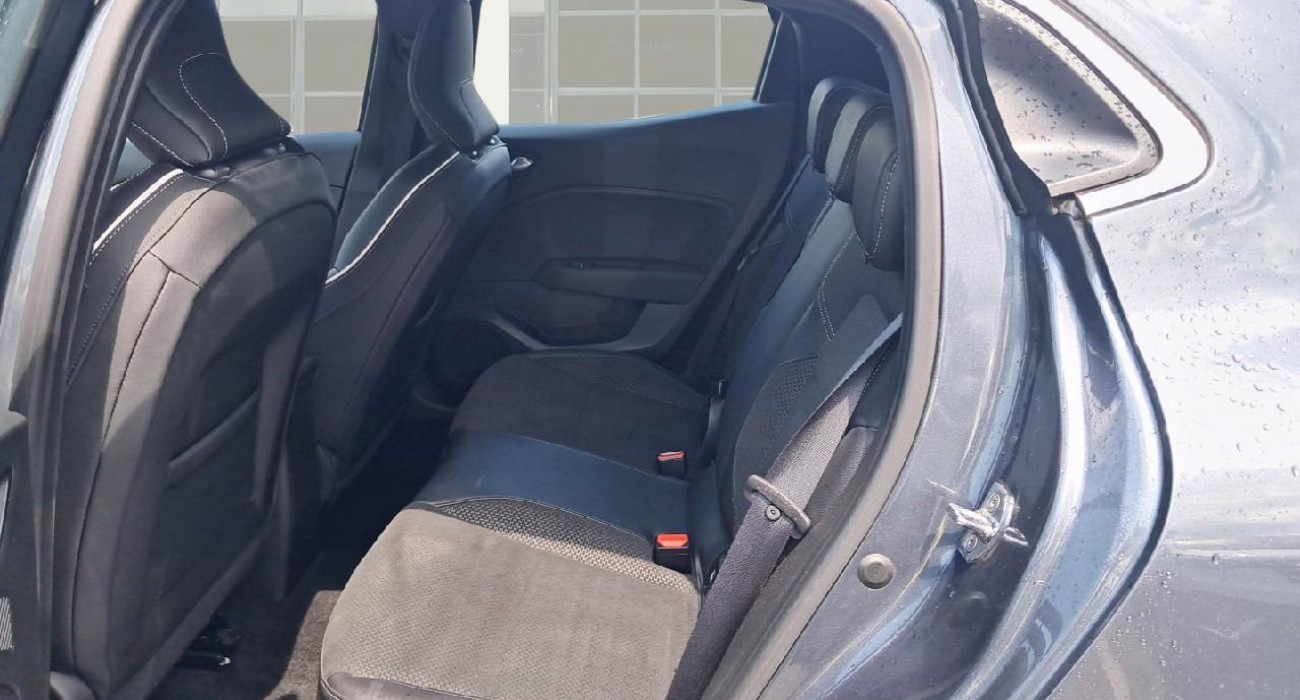 Renault CLIO Clio E-Tech 140 Intens 11