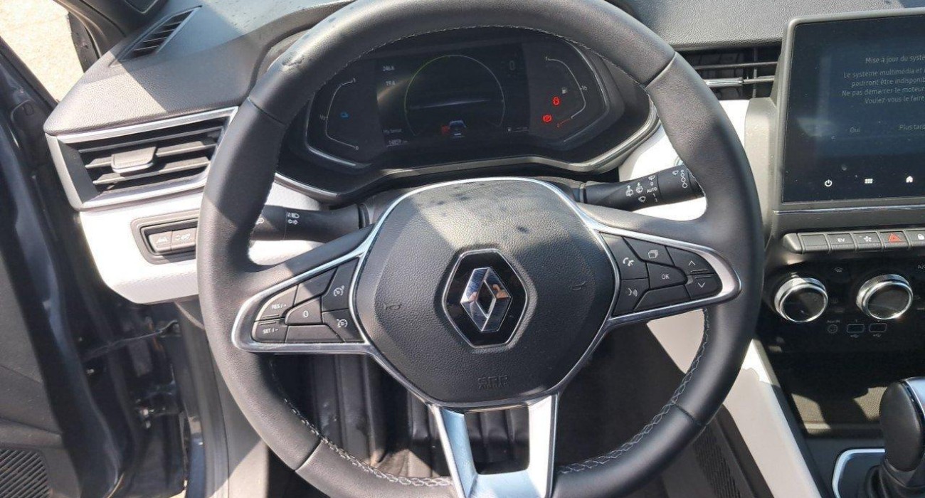 Renault CLIO Clio E-Tech 140 Intens 6