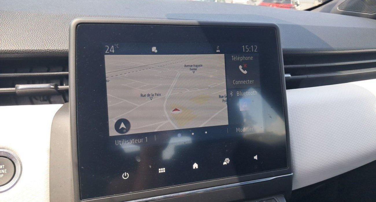 Renault CLIO Clio E-Tech 140 Intens 8