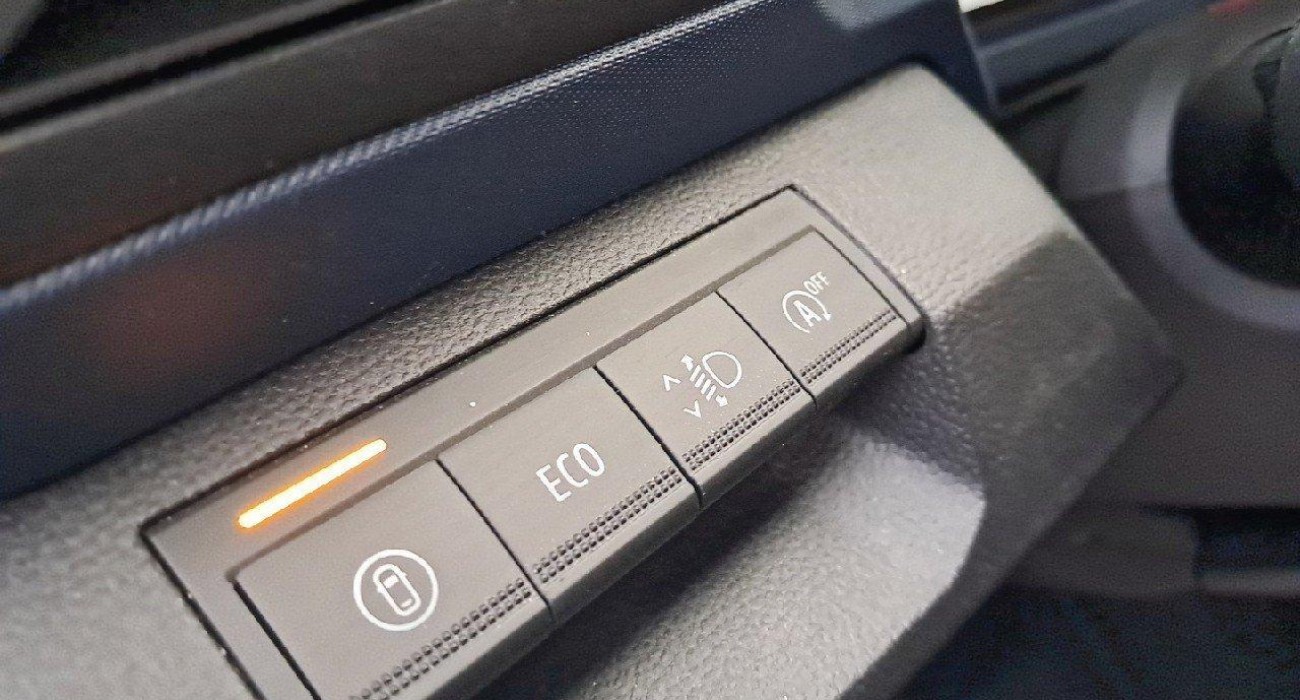 Dacia DUSTER Mild Hybrid 130 Journey 15