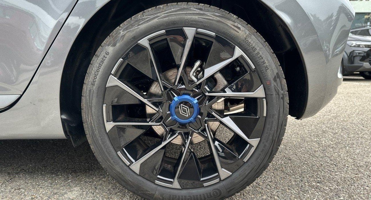 Renault CLIO Clio E-Tech full hybrid 145 ch GSR2 Esprit Alpine 13