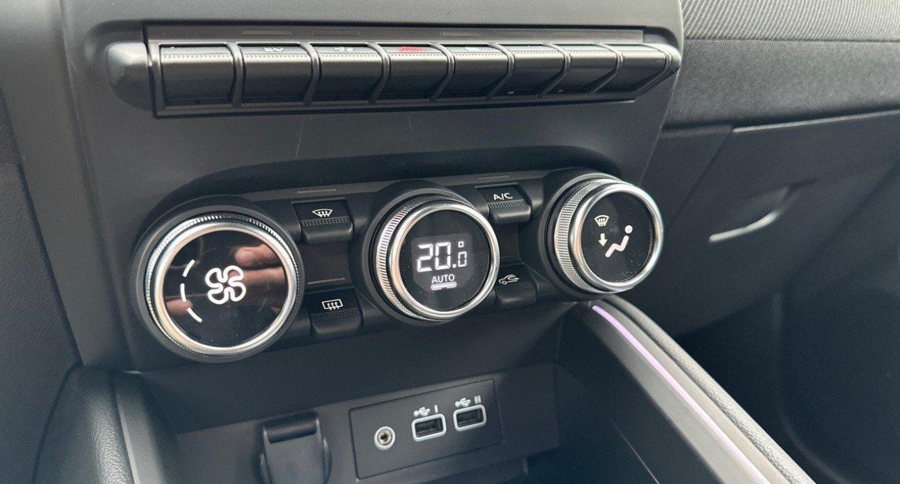 Renault CLIO Clio E-Tech full hybrid 145 ch GSR2 Esprit Alpine 7