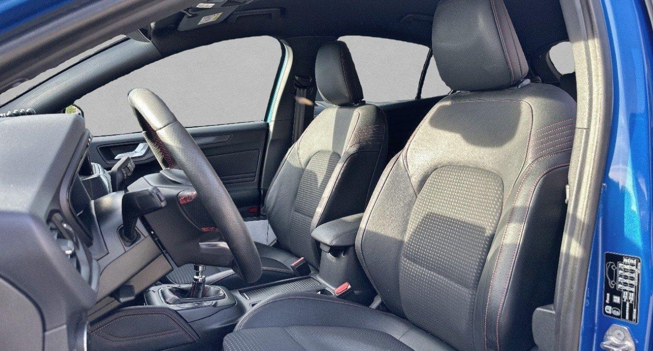 Ford FOCUS 1.0 EcoBoost 125 S&S ST Line 10