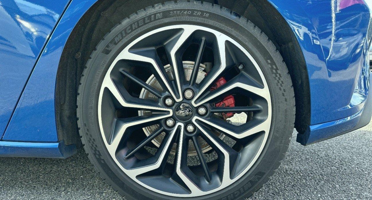 Ford FOCUS 1.0 EcoBoost 125 S&S ST Line 13