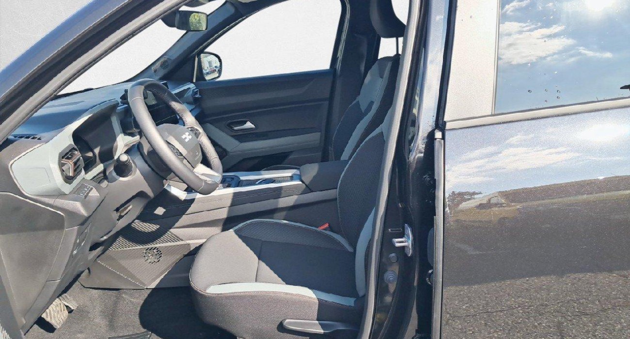 Dacia Bigster Bigster Hybrid 155 Extreme 10