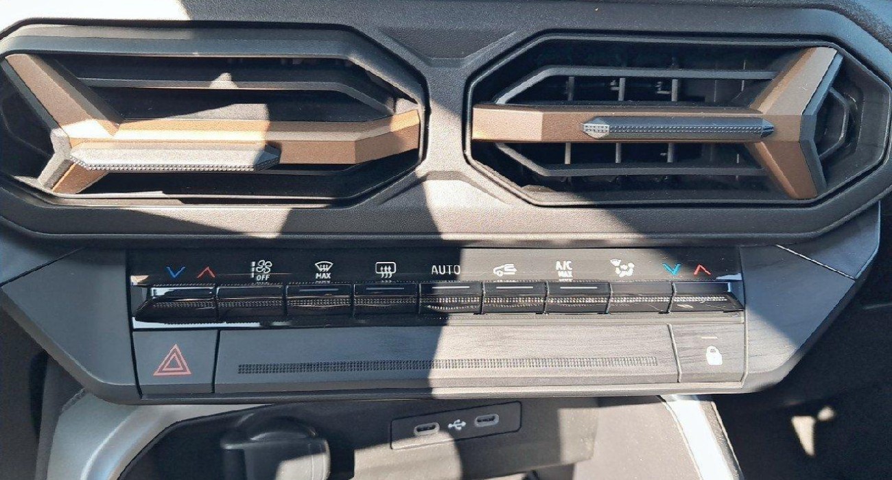 Dacia Bigster Bigster Hybrid 155 Extreme 7