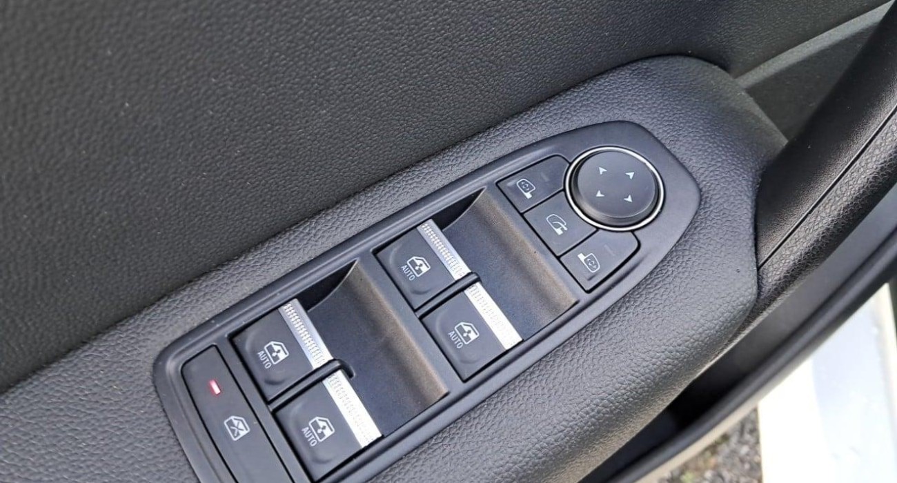 Renault CAPTUR E-Tech full hybrid 145 Techno 9