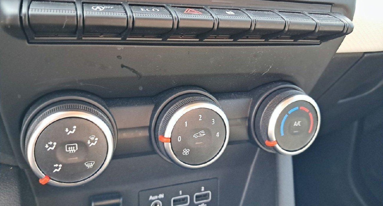 Renault CLIO Clio Blue dCi 100 Evolution 7