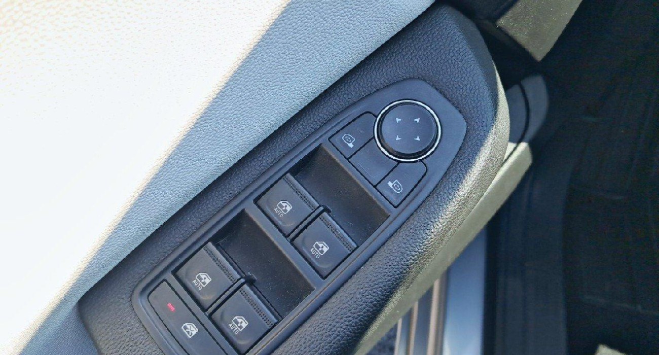 Renault CLIO Clio TCe 90 Techno 9