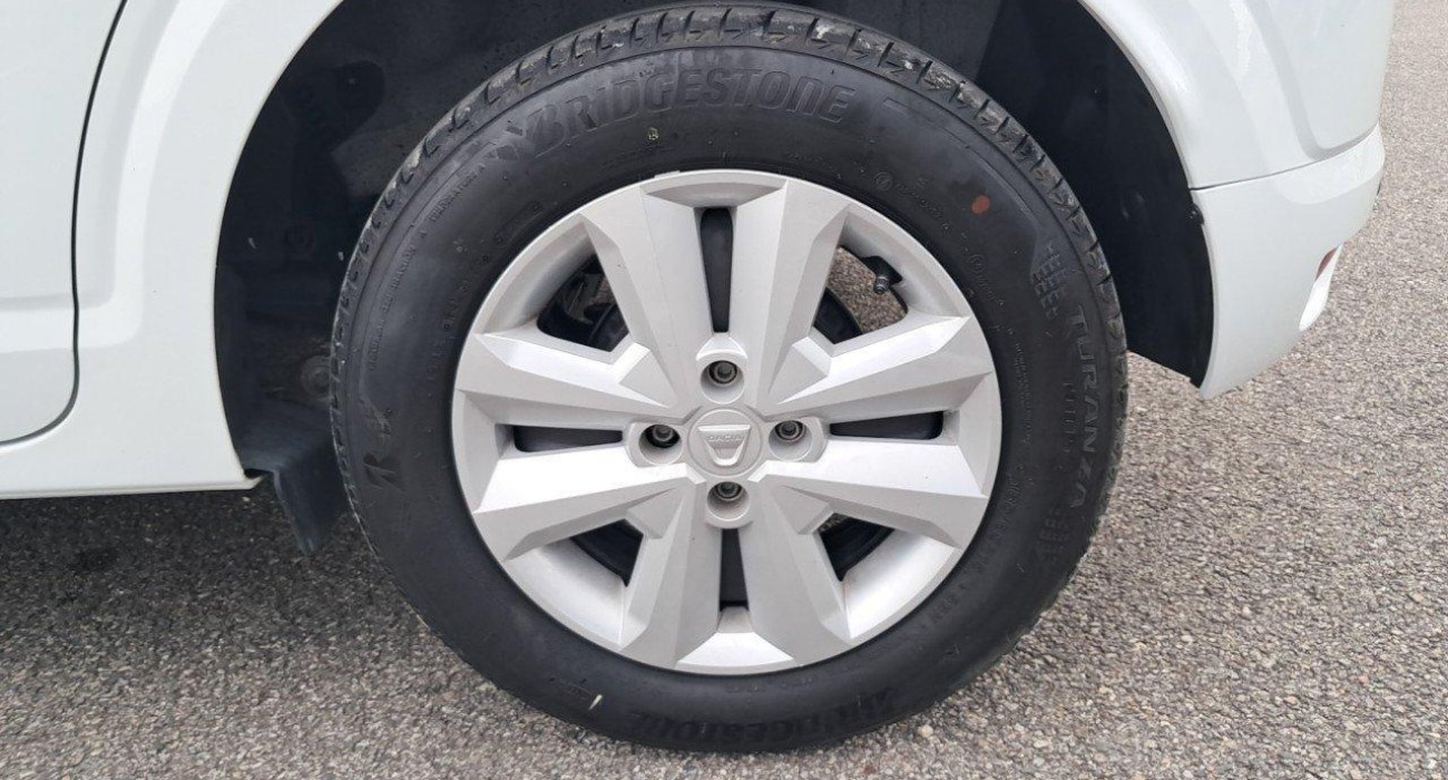 Dacia SANDERO ECO-G 100 - 22B Confort 13