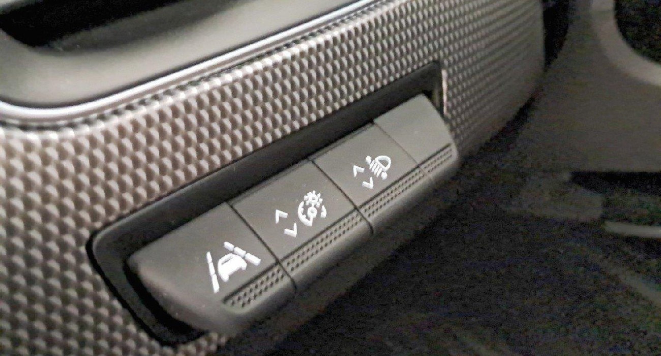 Renault ARKANA E-Tech 145 - 21B Intens 15