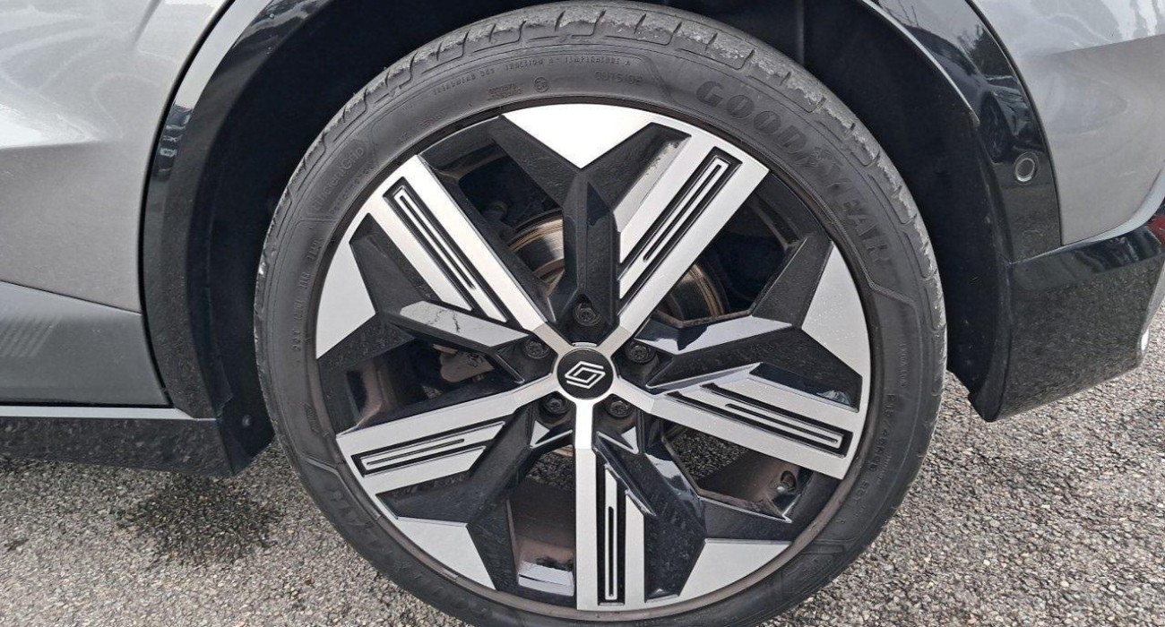 Renault MEGANE Megane E-Tech EV60 220 ch super charge Iconic 13