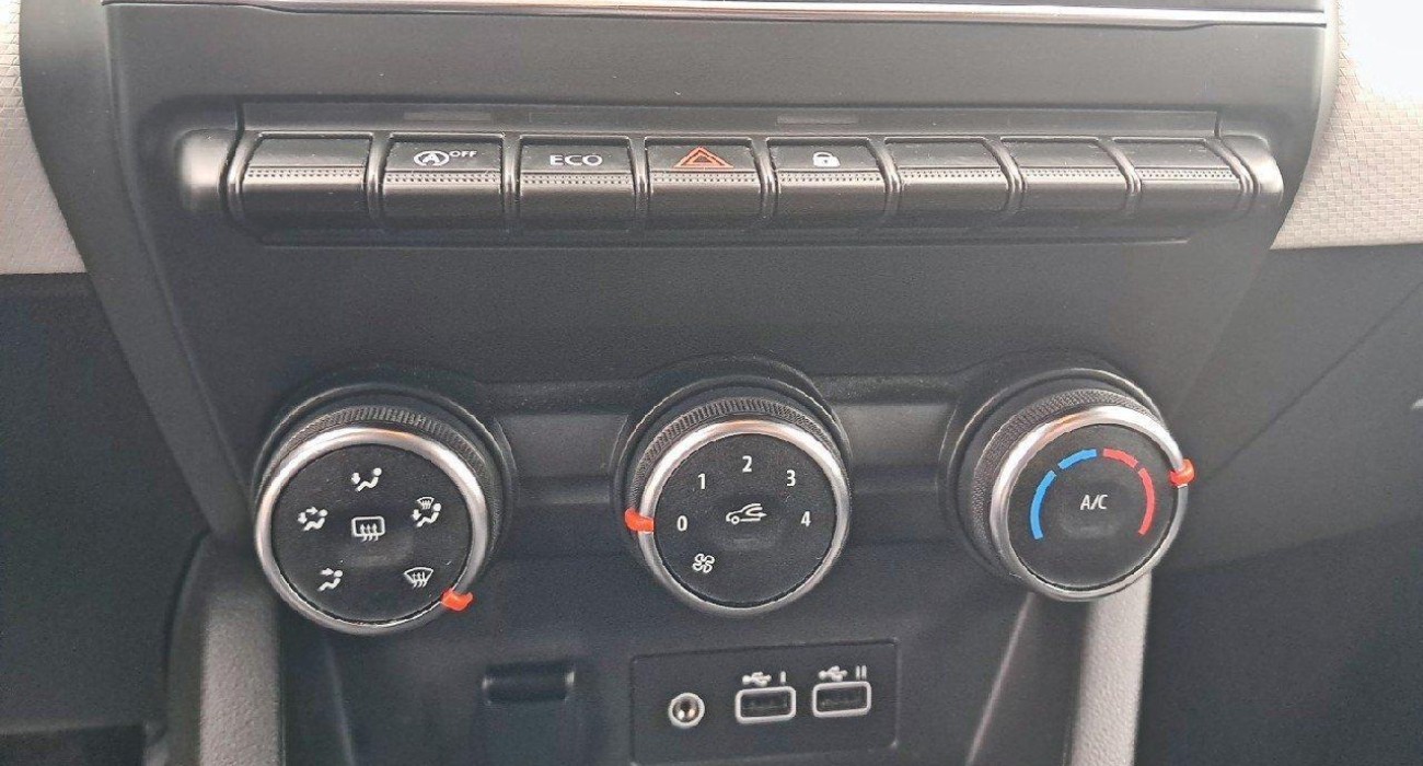 Renault CLIO Clio TCe 90 Evolution 7