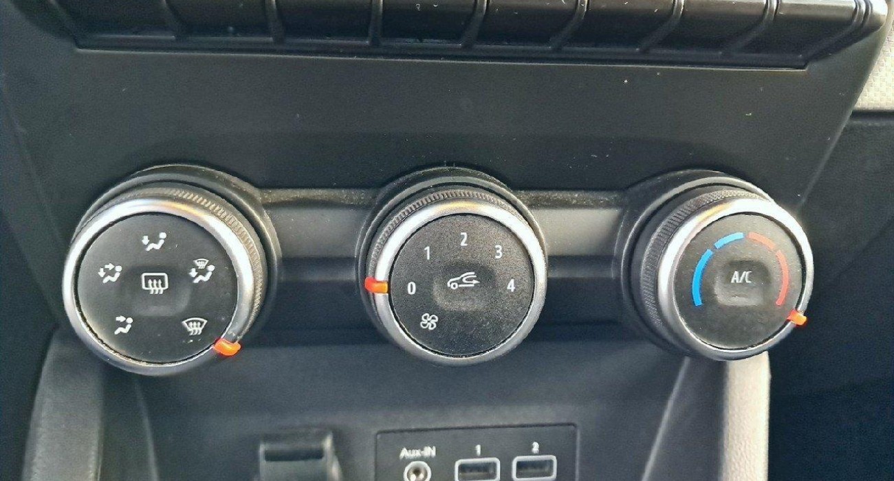 Renault CLIO Clio TCe 90 - 21N Limited 7