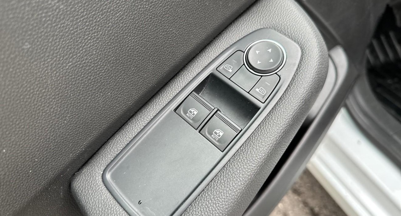 Renault CLIO Clio SCe 65 Authentic 9