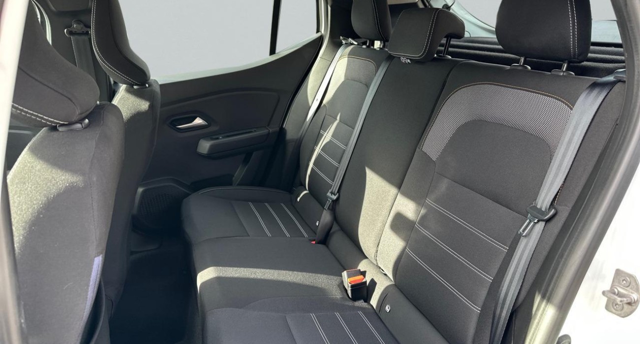 Dacia SANDERO ECO-G 100 Stepway Confort 11