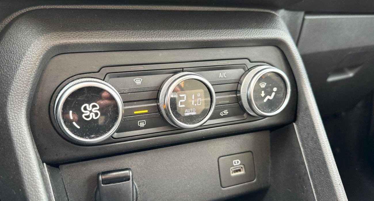 Dacia SANDERO ECO-G 100 Stepway Confort 7