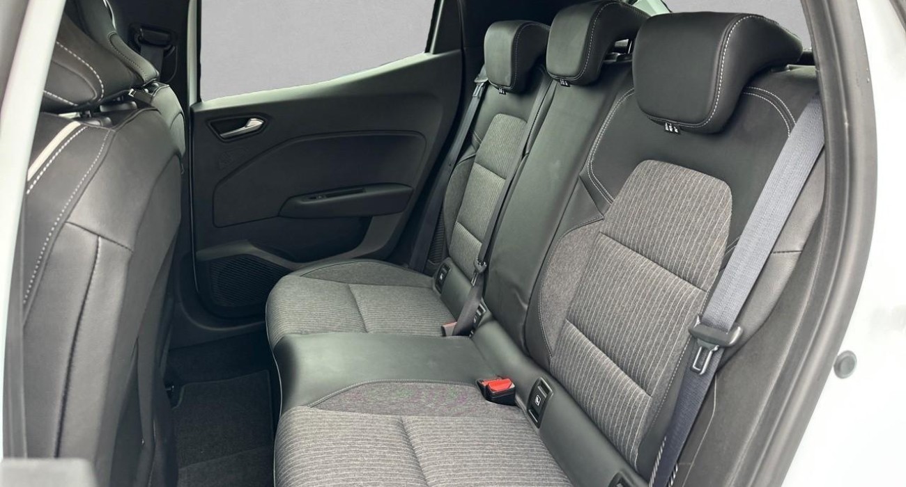 Renault CLIO Clio E-Tech 140 - 21N Intens 14