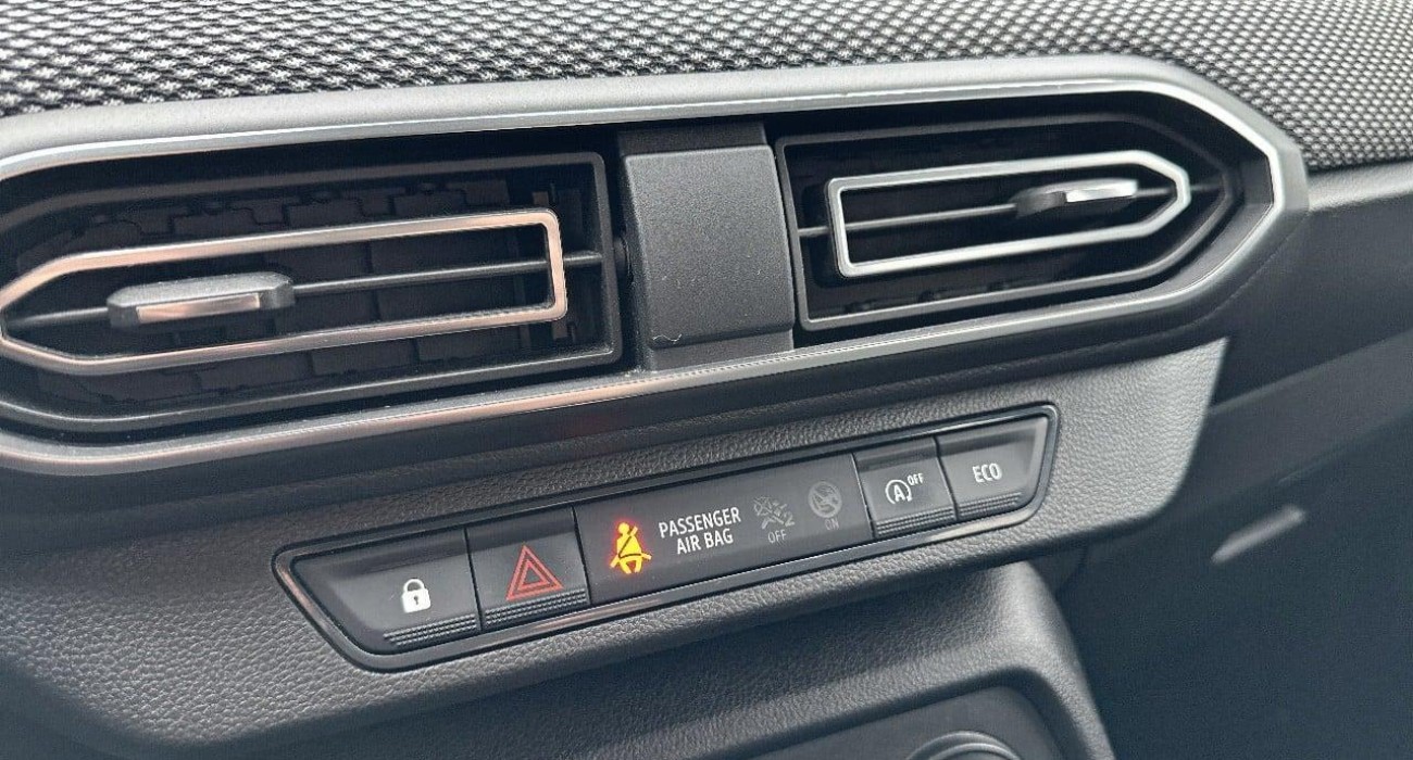 Dacia SANDERO TCe 90 - 22B Confort 8