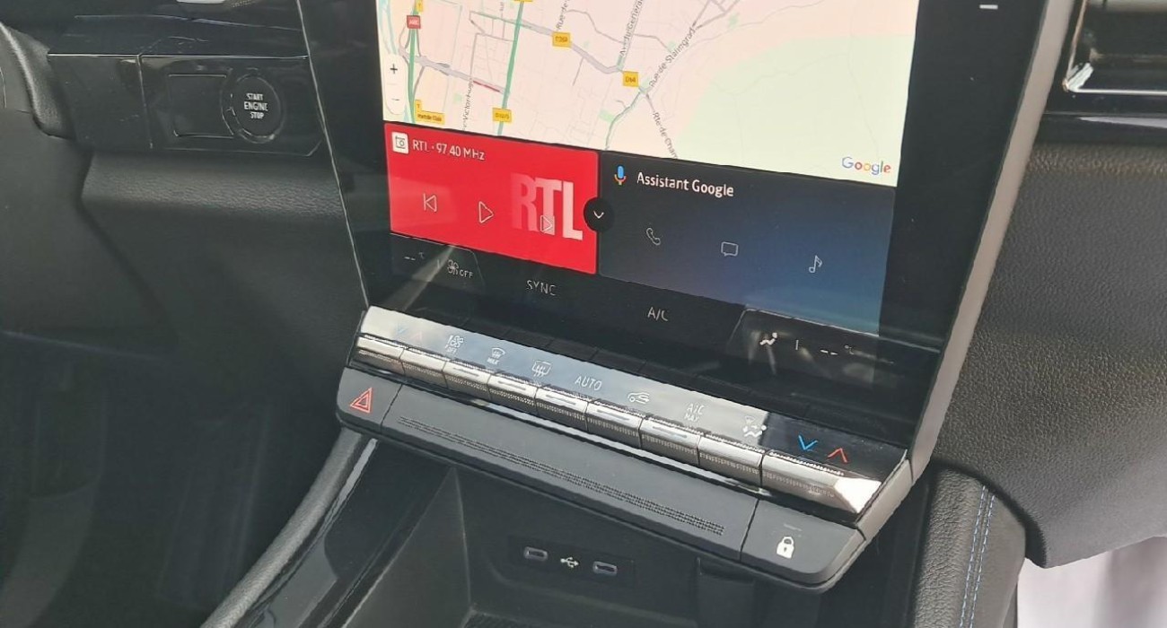 Renault AUSTRAL E-Tech hybrid 200 Techno esprit Alpine 12